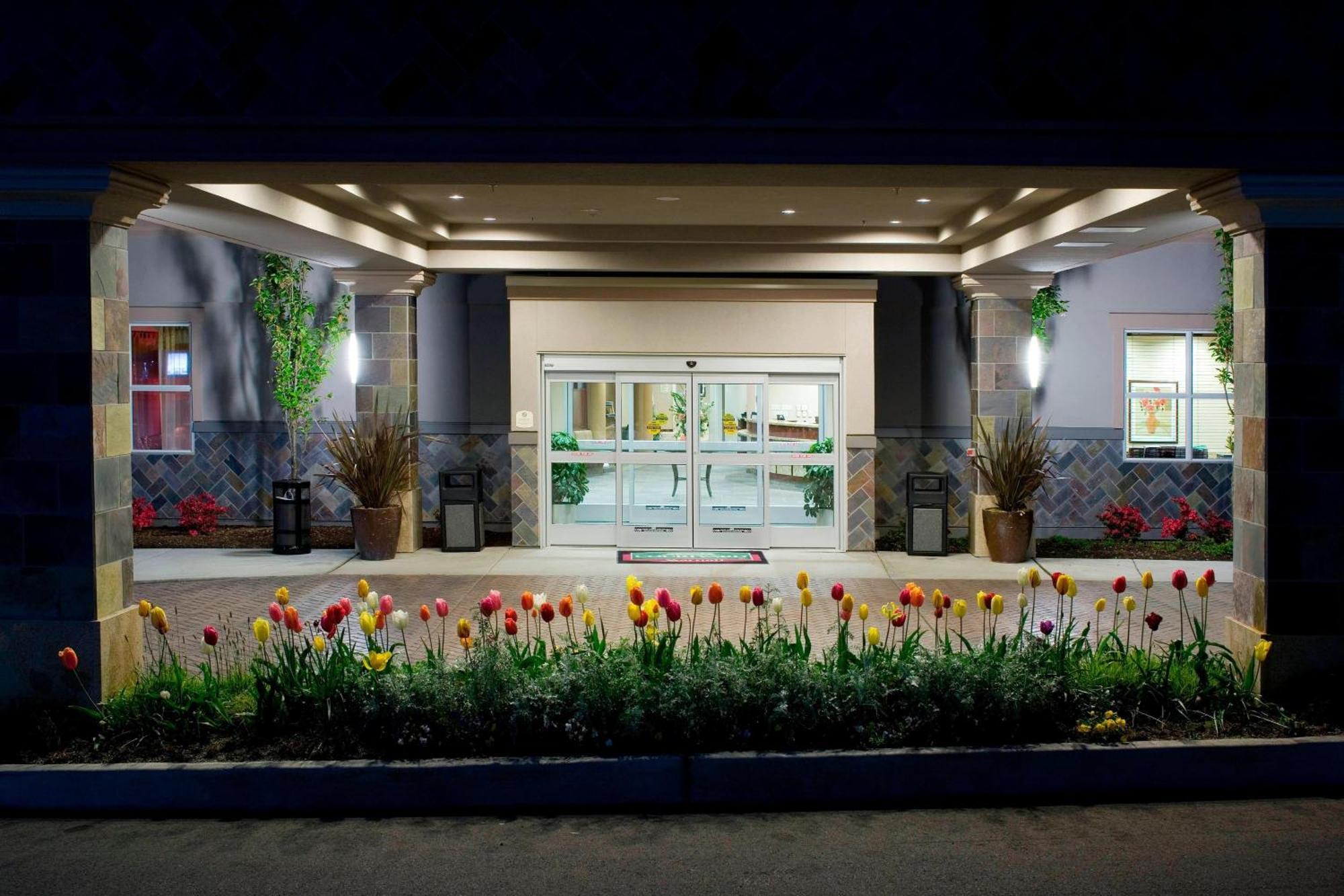 Courtyard By Marriott Seattle Kirkland Hotel Exterior foto