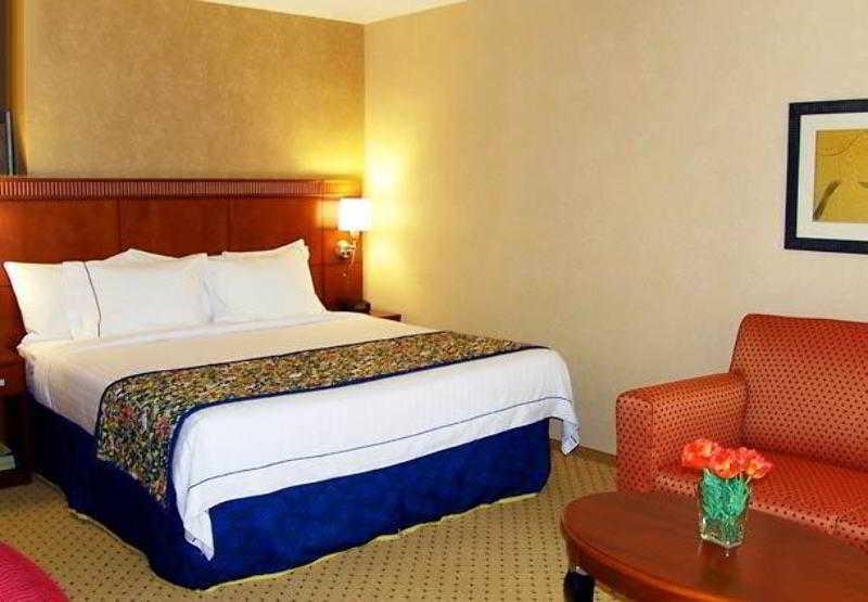 Courtyard By Marriott Seattle Kirkland Hotel Quarto foto