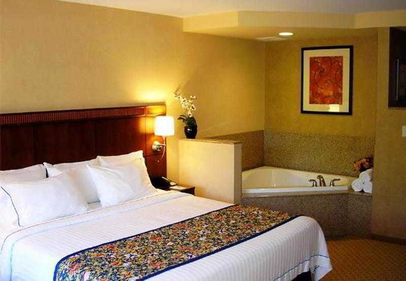 Courtyard By Marriott Seattle Kirkland Hotel Exterior foto